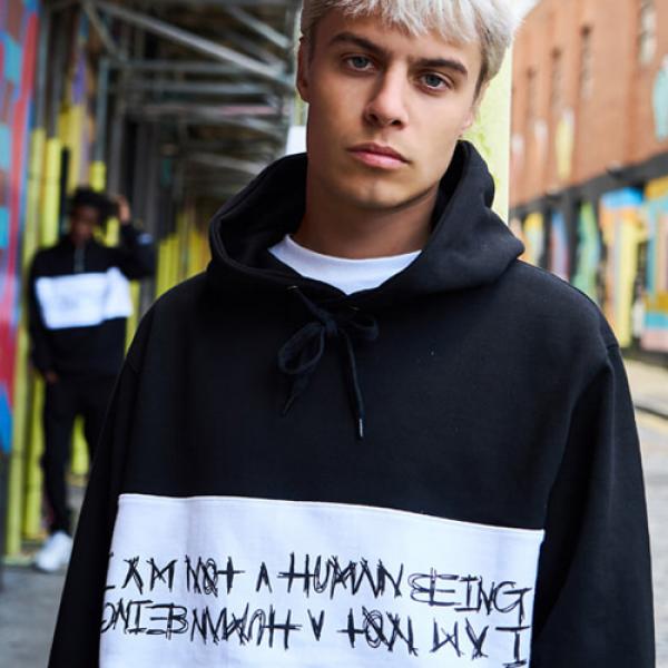 BASIC LOGO FLAG LOGO HOODIE-BLACK/WHITE